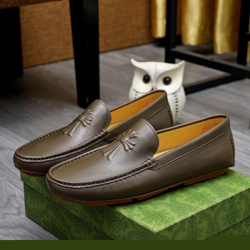 G*u*i leather shoes